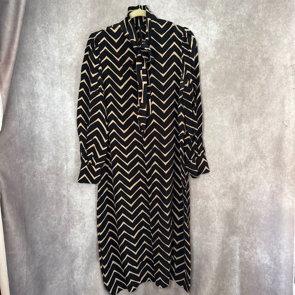 Chevron Patterned 100% Silk Black and Cream Midi Dress